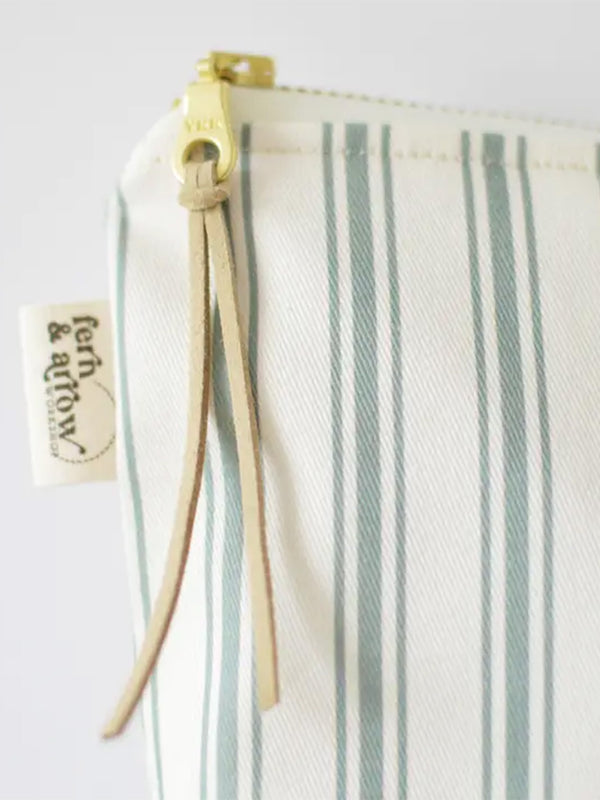 Water Resistant Wet/Dry Bag Baby-Kids : Parent : Gear : Travel : Nursery : Bath Fern & Arrow Water Resistant Wet/Dry Bag for Baby | Colored Organics®