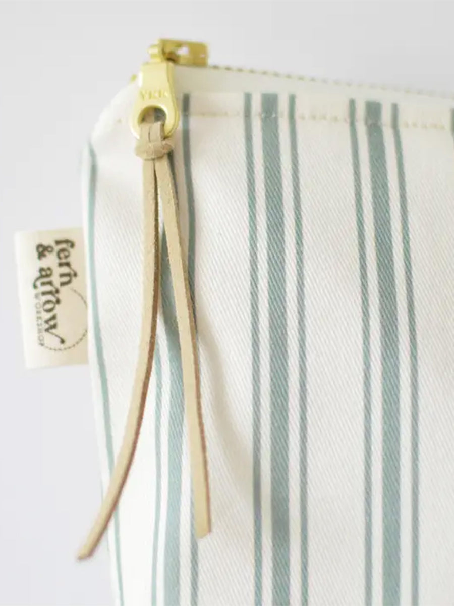 Water Resistant Wet/Dry Bag Baby-Kids : Parent : Gear : Travel : Nursery : Bath Fern & Arrow Water Resistant Wet/Dry Bag for Baby | Colored Organics®