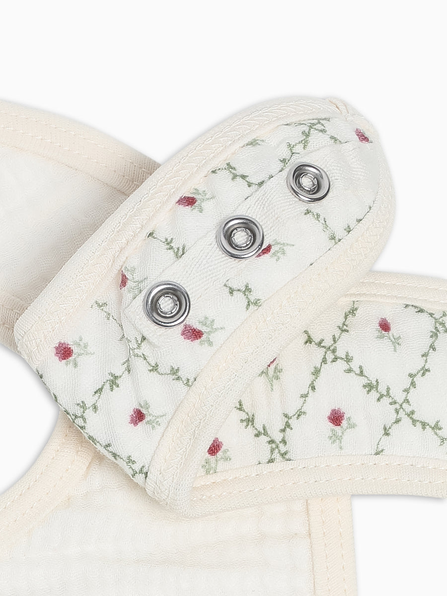 2-Pack Muslin Bibs - Hedge Floral + Ivory Baby : Gear : Bibs : Feeding KENDI by Colored Organics 2-Pack Muslin Bibs | Colored Organics®