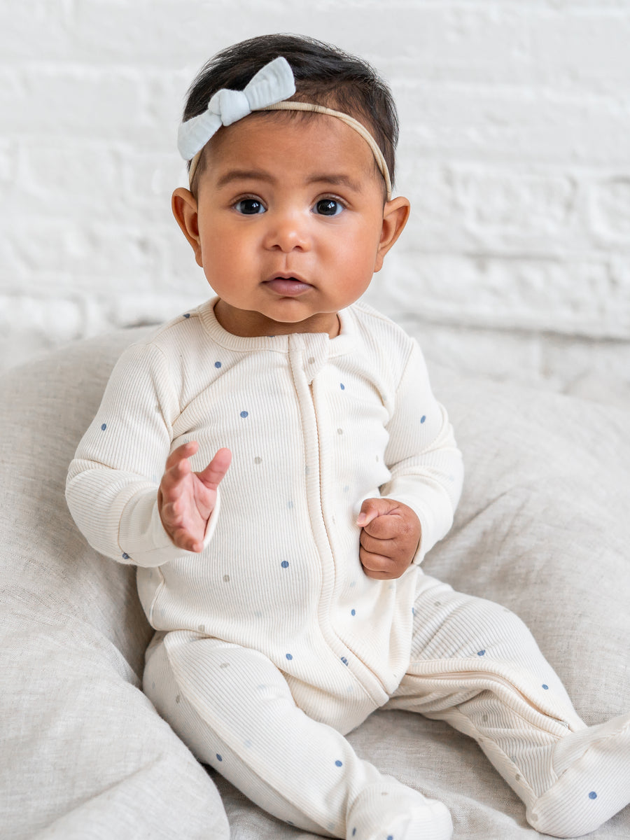 Kit Ribbed Zipper Sleeper - Mini Dot / Sea + Dune Baby : One Pieces : Sleepers : Long Sleeves KENDI by Colored Organics Kit Ribbed Zipper Sleeper - Mini Dot / | Colored Organics®