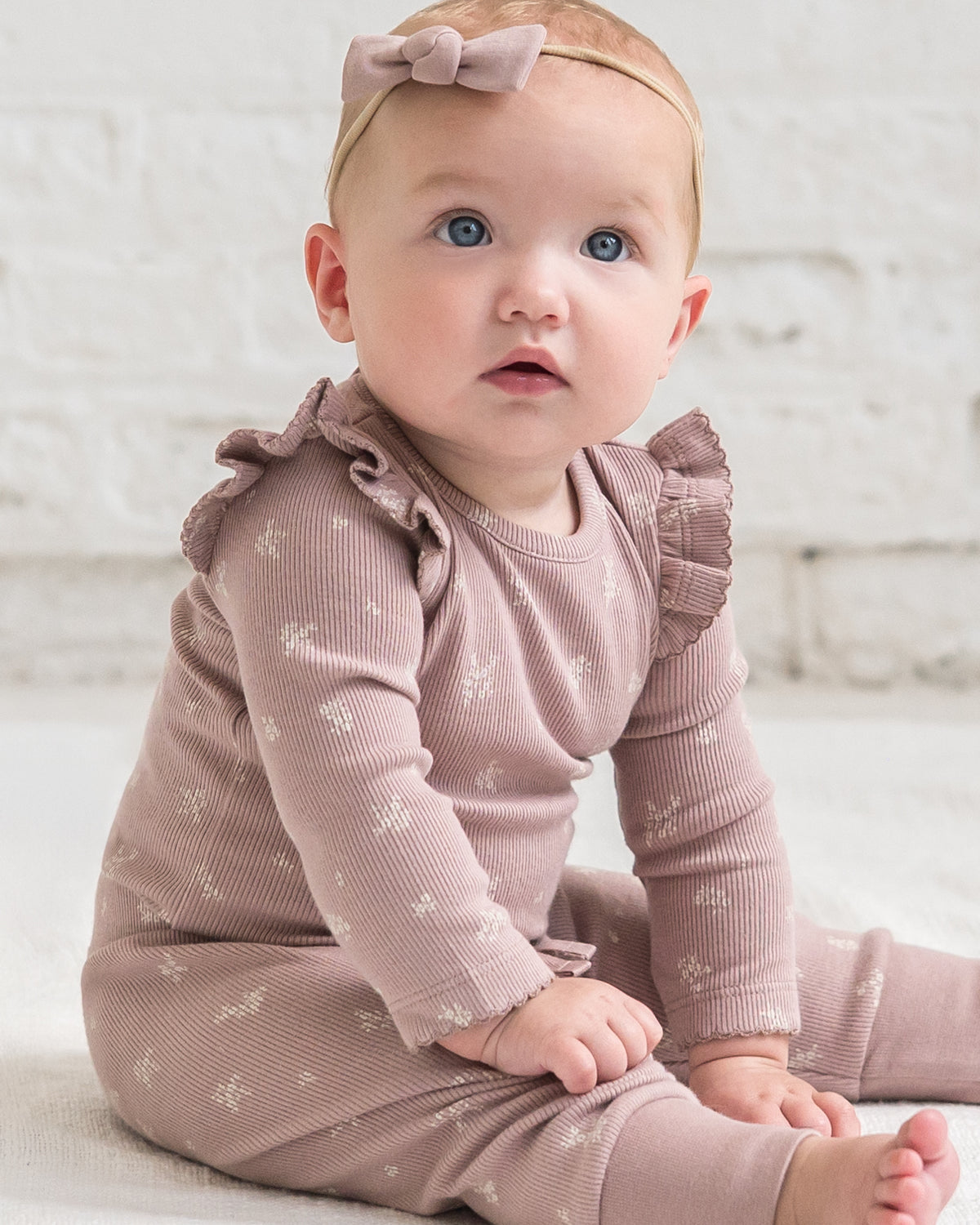 Leza Ribbed Ruffle Long Sleeve Bodysuit Sale : Baby : One Pieces : Bodysuits : Long Sleeves Kendi Leza Ribbed Ruffle Long Sleeve Bodysuit | Colored Organics®