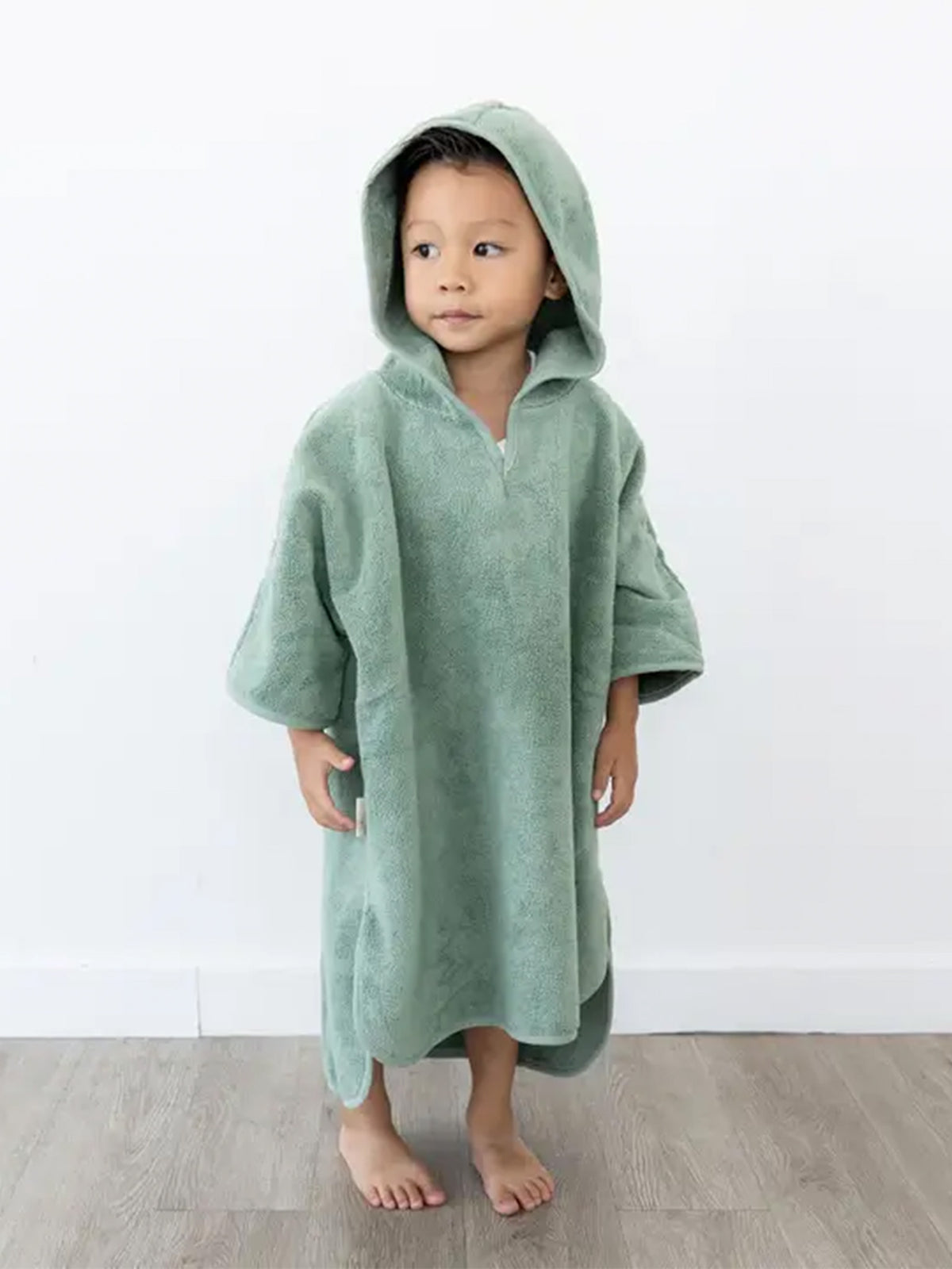 Organic Cotton Hooded Poncho Cover-Up Baby-Kids : Nursery : Bath Natemia Organic Hooded Poncho Cover-Up for Baby | Colored Organics®