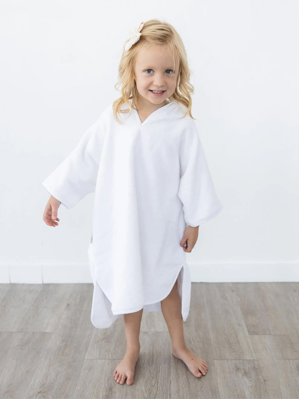 Organic Cotton Hooded Poncho Cover-Up Baby-Kids : Nursery : Bath Natemia Organic Hooded Poncho Cover-Up for Baby | Colored Organics®