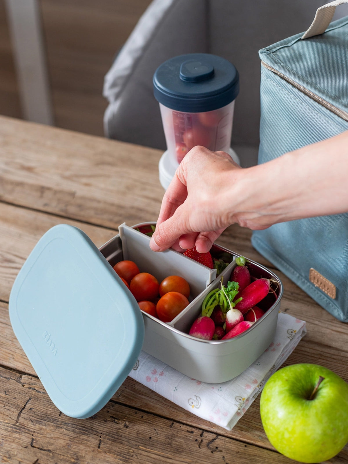 Stainless Steel Lunch Box Baby-Kids : Gear : Feeding Beaba Beaba Stainless Steel Kids Lunch Box | Colored Organics®
