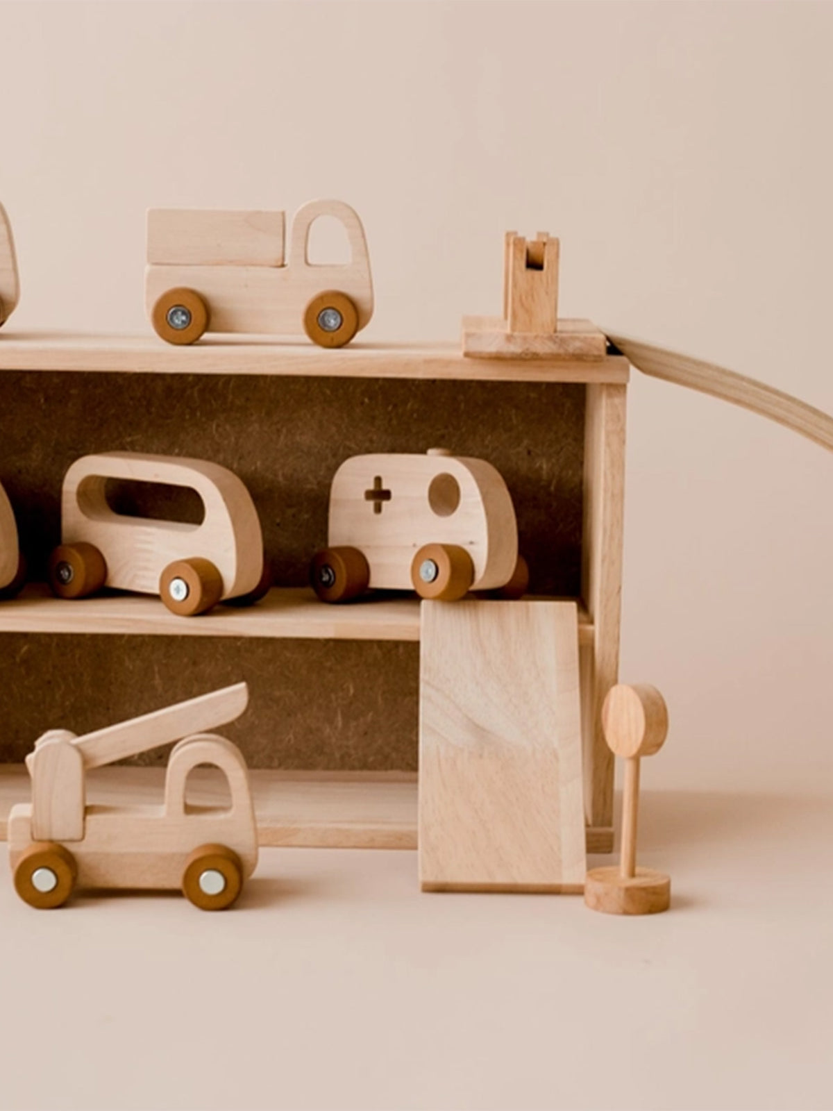 Vehicle Play Set Baby-Kids : Toys : Push + Pull QToysUSA Vehicle Play Set for Babies and Kids | Colored Organics®
