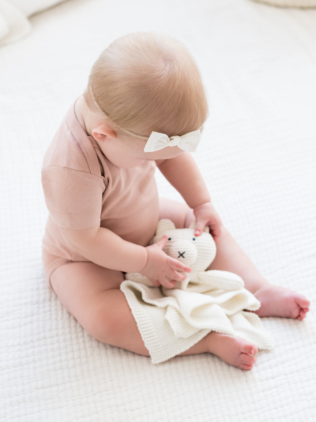 Classic Short Sleeve Bodysuit - Discontinued Colors Sale : Baby : One Pieces : Bodysuits : Short Sleeves Colored Organics Classic Short Sleeve Bodysuit for Baby | Colored Organics®