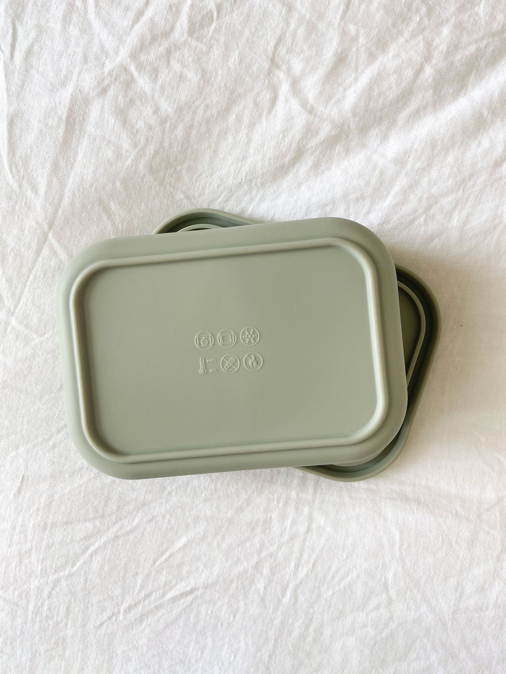 Silicone Bento Box Baby-Kids : Gear : Feeding The Saturday Baby Silicone Bento Box for Babies and Kids | Colored Organics®