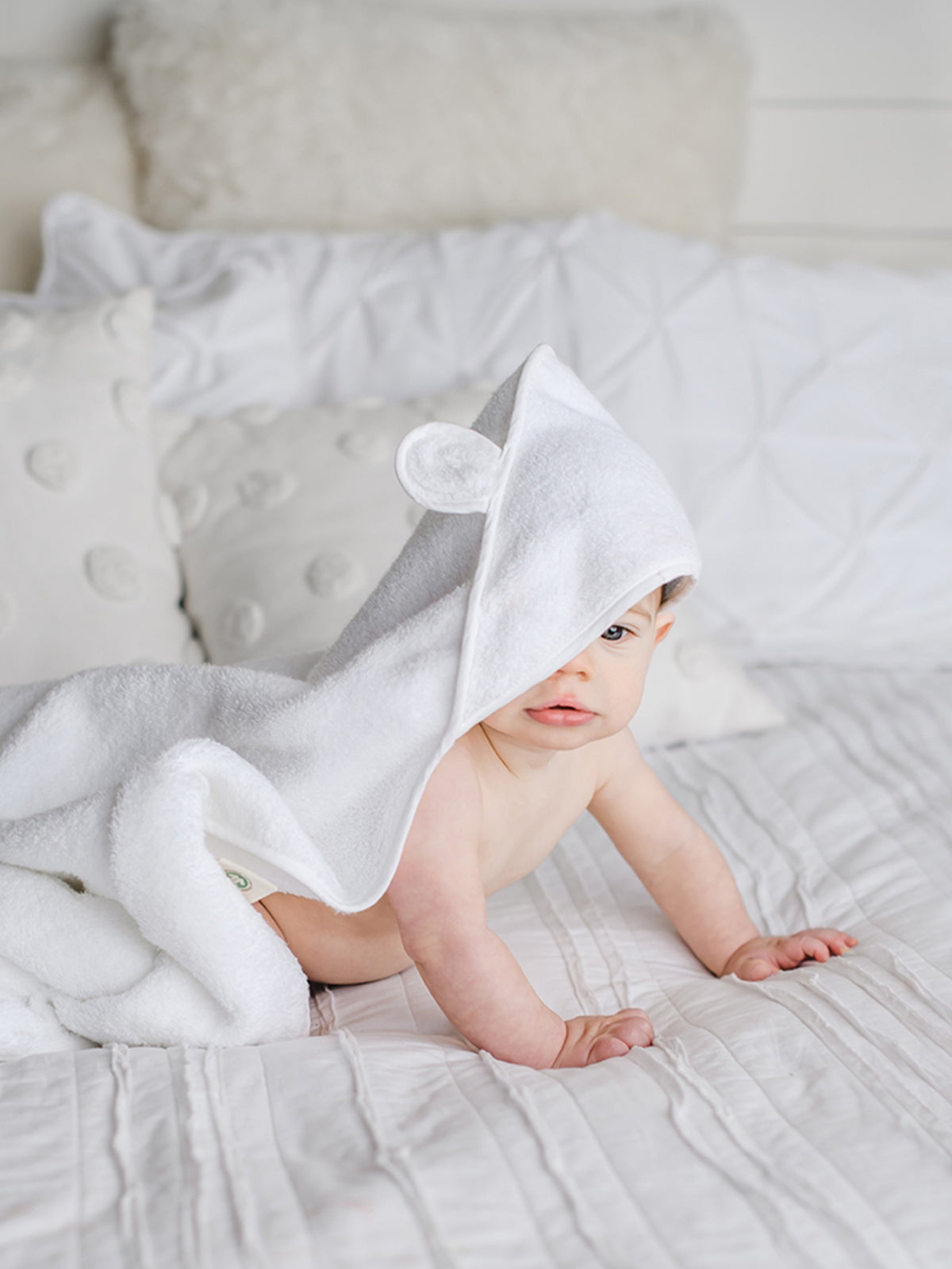 Organic Cotton Hooded Towel Baby-Kids : Nursery : Bath Natemia Organic Cotton Hooded Baby Bath Towel | Colored Organics®