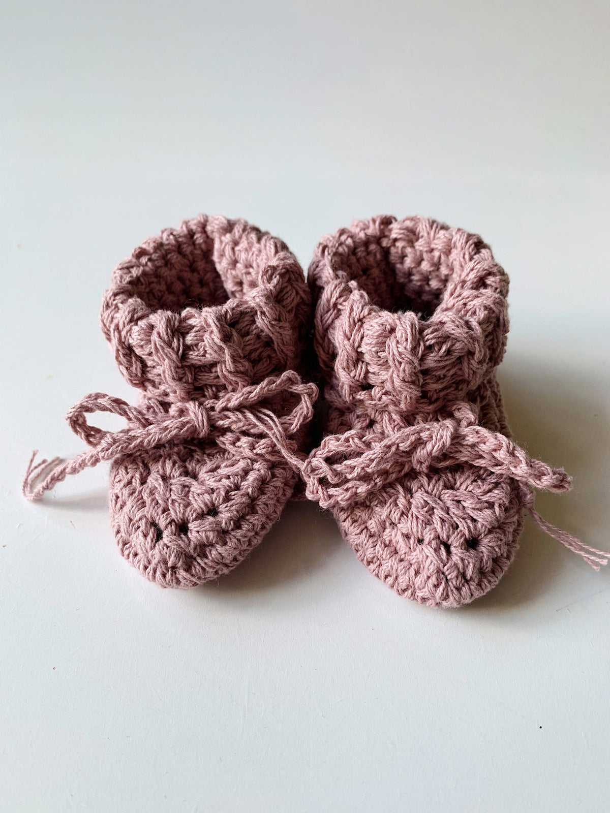 Organic Cotton Tie Baby Booties Sale : Baby : Accessories Gooseberry Fool Organic Organic Tie Baby Booties | Colored Organics®